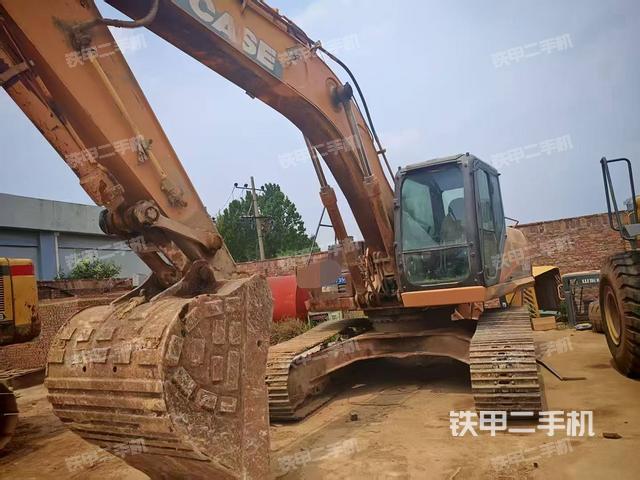 凱斯CX240B挖掘機(jī)