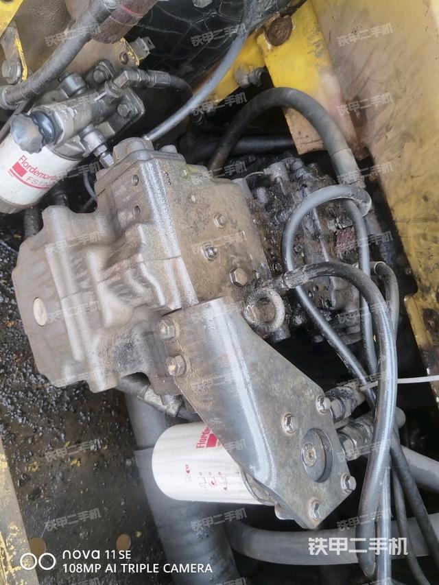 液压泵斜45 左(大件舱室) 液压泵斜45 左(大件舱室)