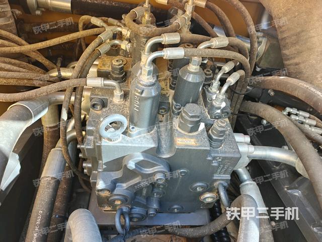 分配閥（上車部件）