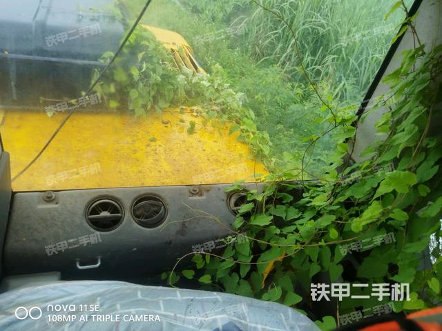 后窗玻璃角标(驾驶室部分) 后窗玻璃角标(驾驶室部分)