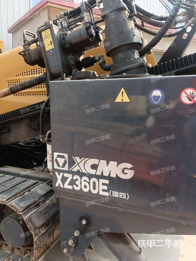 整機(jī)左側(cè)(設(shè)備外觀及核心部件) 整機(jī)左側(cè)(設(shè)備外觀及核心部件)