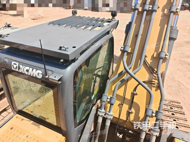 駕駛室頂部俯視（上車部件）