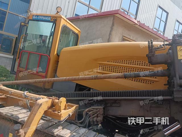 整機(jī)右后45°(設(shè)備外觀及核心部件) 整機(jī)右后45°(設(shè)備外觀及核心部件)