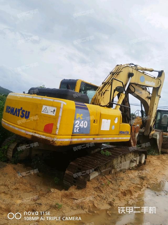 右后45(整机外观) 右后45(整机外观)