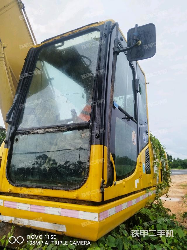 小松PC240LC-8挖掘機