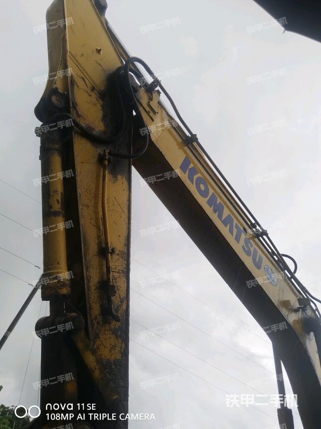 大臂整體?右側（工作和回轉裝置）