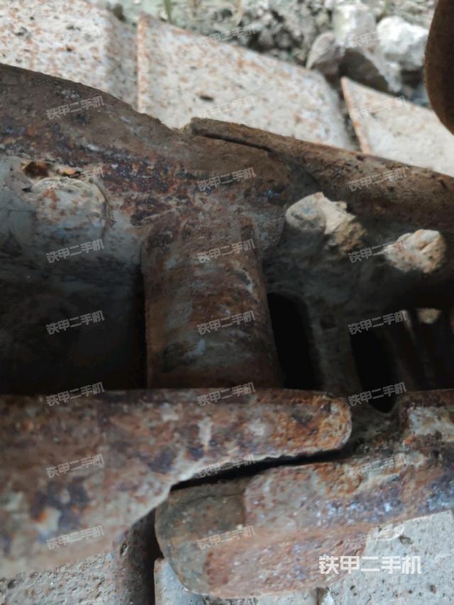 左驱动轮（行走机构）