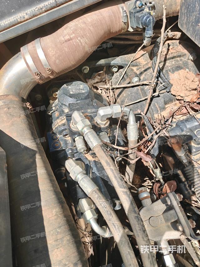 液压泵室(大件舱室) 液压泵室(大件舱室)