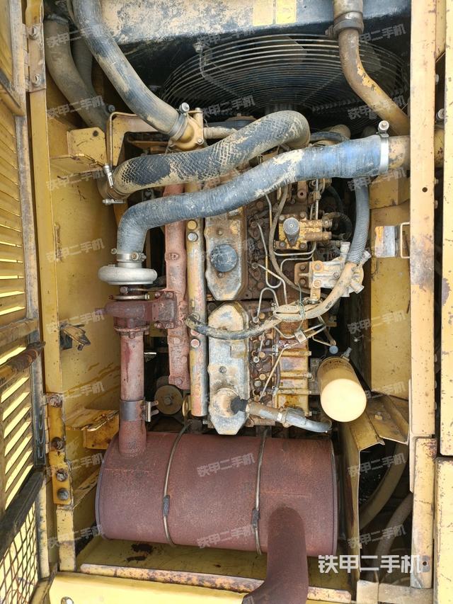 发动机整体俯视（整机外观）