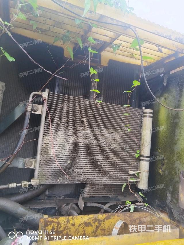 电瓶(大件舱室) 电瓶(大件舱室)