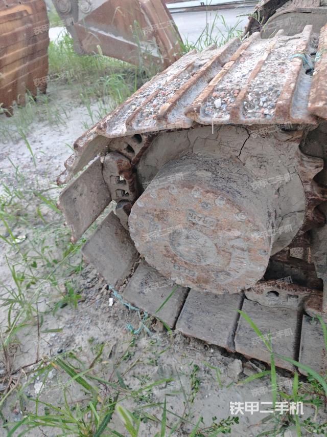 左侧履带整体 （行走机构）