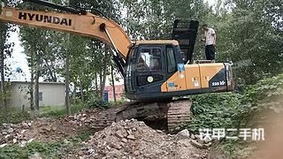 现代R215VS挖掘机实拍图片