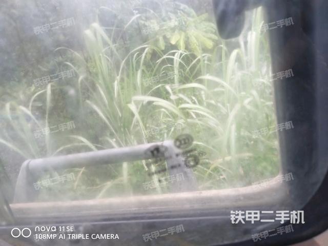 駕駛室正側（駕駛室部分）