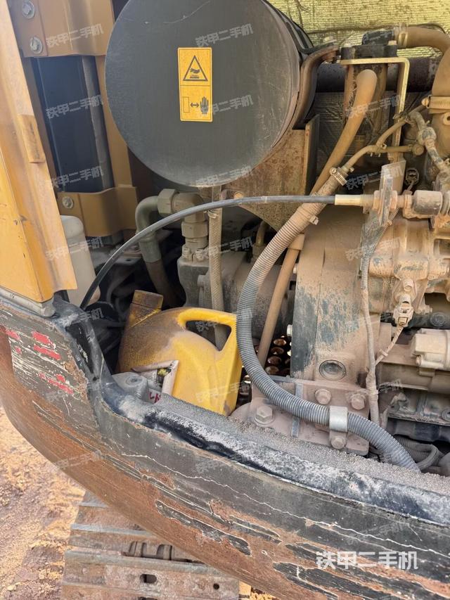 液壓泵室（大件艙室）