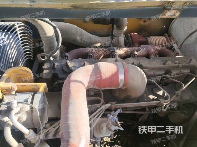 增压器特写(上车部件) 增压器特写(上车部件)