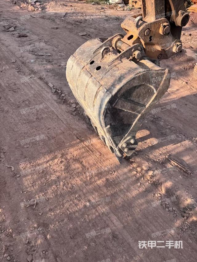 鏟斗45度（工作和回轉(zhuǎn)裝置）