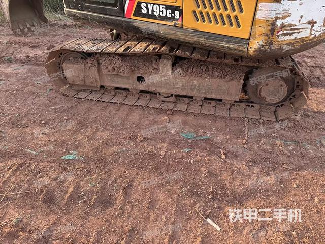 左侧履带整体 （行走机构）