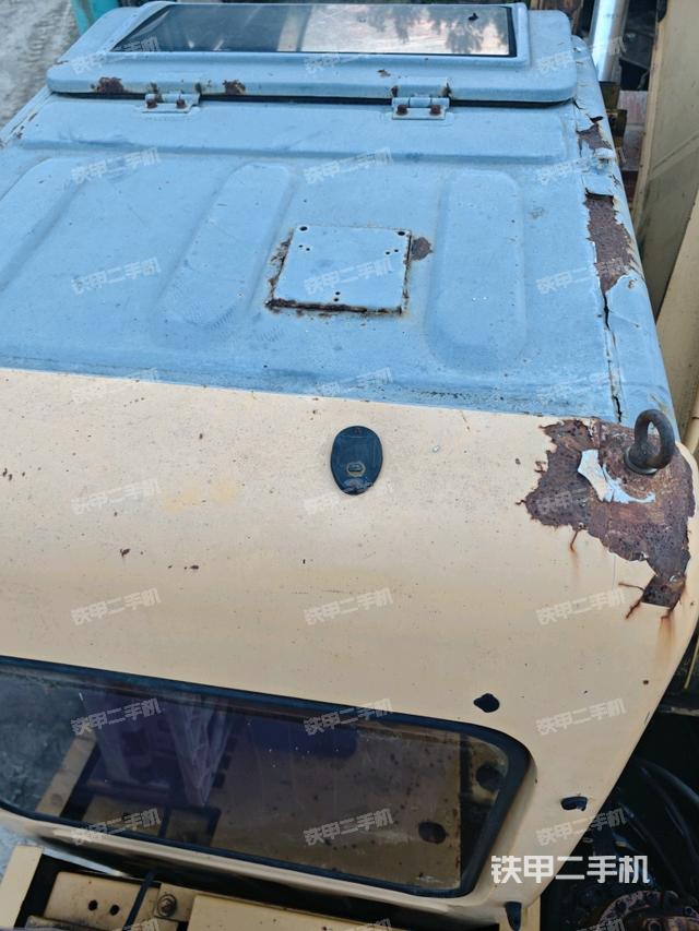 驾驶室顶部俯视（上车部件）