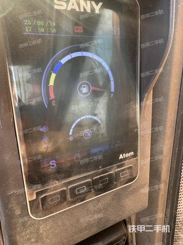 显示屏 （驾驶室部分）