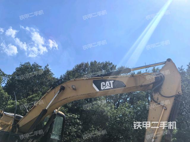 大臂整体 右侧（工作和回转装置）