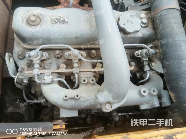 气门室盖螺丝特写（上车部件）