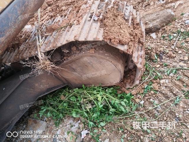 右侧行走马达盖板（行走机构）