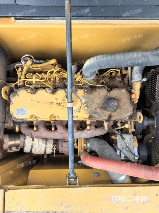 发动机整体俯视（整机外观）