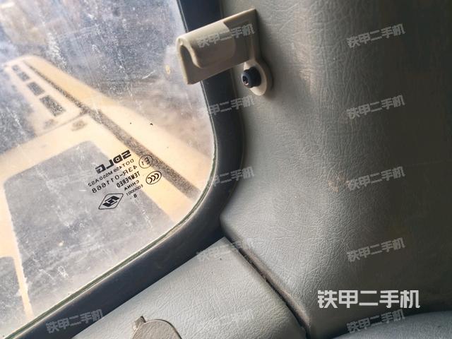 駕駛室左后45度（駕駛室部分）