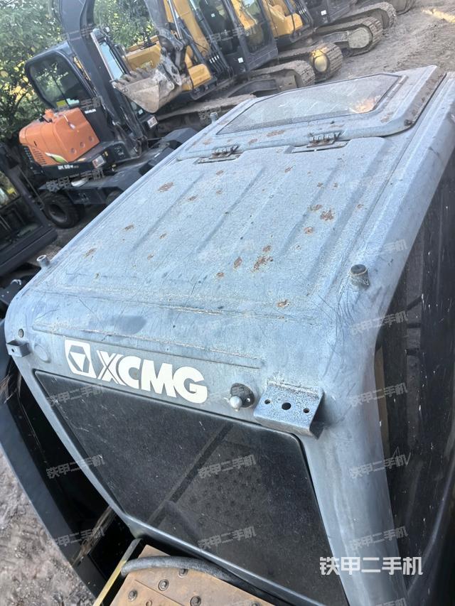 水箱+风扇特写(上车部件) 水箱+风扇特写(上车部件)