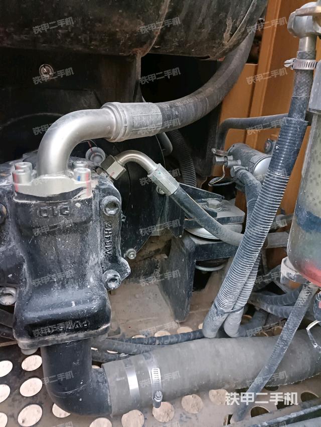 液压泵室(大件舱室) 液压泵室(大件舱室)