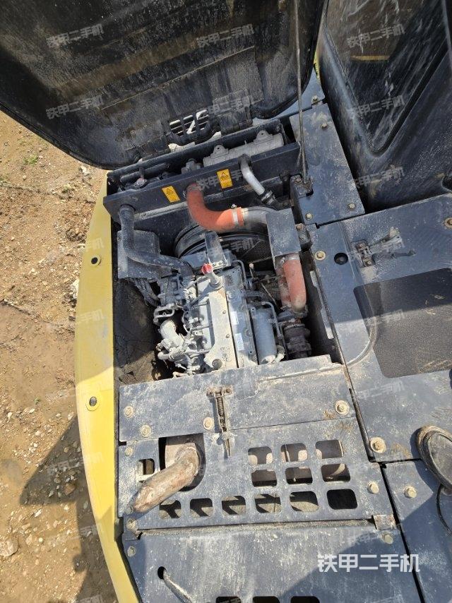 发动机整体俯视（整机外观）