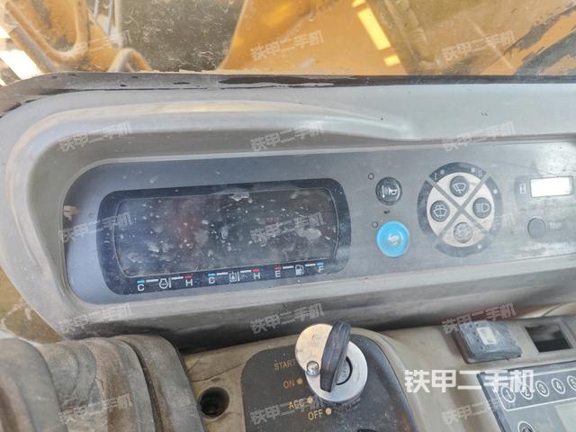 小時(shí)表（駕駛室部分）