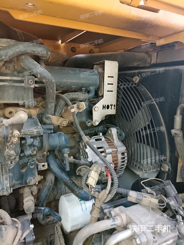 發(fā)動機整體俯視（整機外觀）