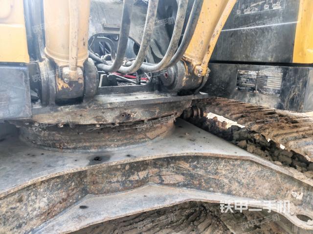 大臂整體?右側(cè)（工作和回轉(zhuǎn)裝置）