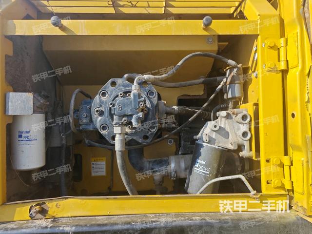 液压泵室(大件舱室) 液压泵室(大件舱室)