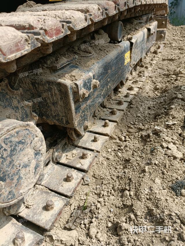 右侧履带整体 （行走机构）