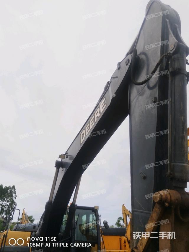 小臂整體左后（工作和回轉(zhuǎn)裝置）