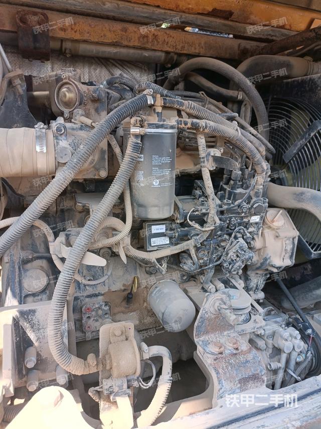 发动机整体俯视（整机外观）