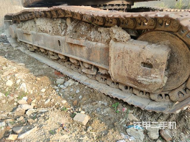 右侧履带整体（行走机构）