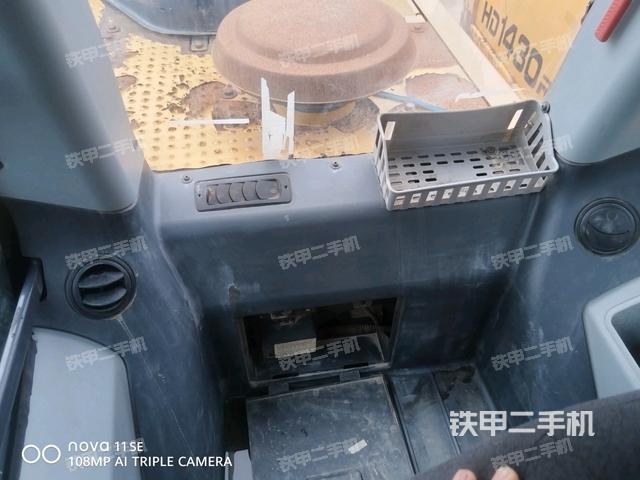 座椅后部（駕駛室部分）