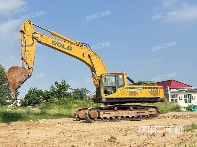 山东临工E6360F挖掘机