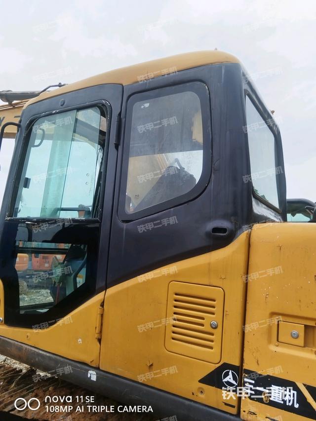 驾驶室左后45度（驾驶室部分）