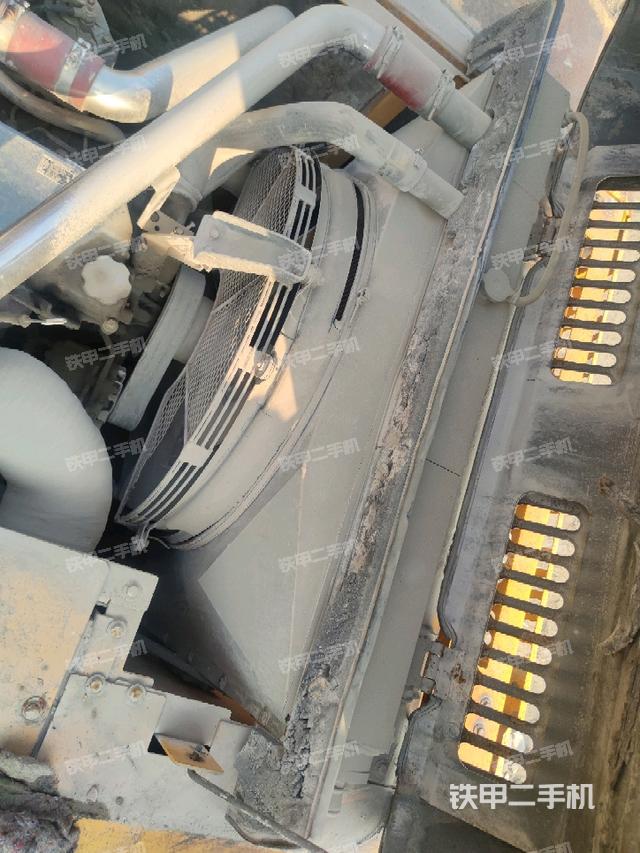 水箱+风扇特写（上车部件）