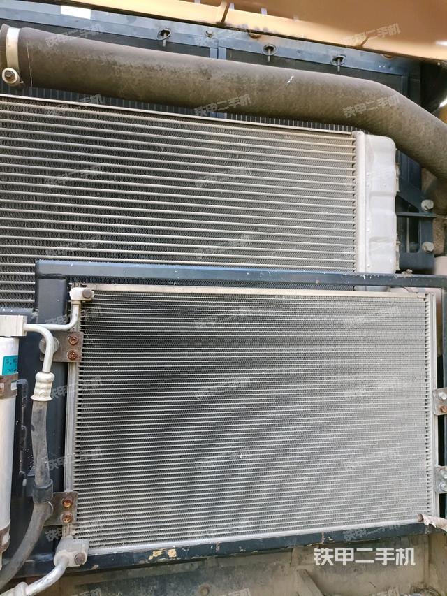 散热器正面（大件舱室）