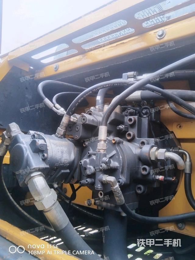 液壓泵室（大件艙室）