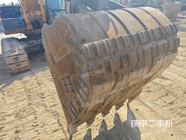 鏟斗45度（工作和回轉(zhuǎn)裝置）