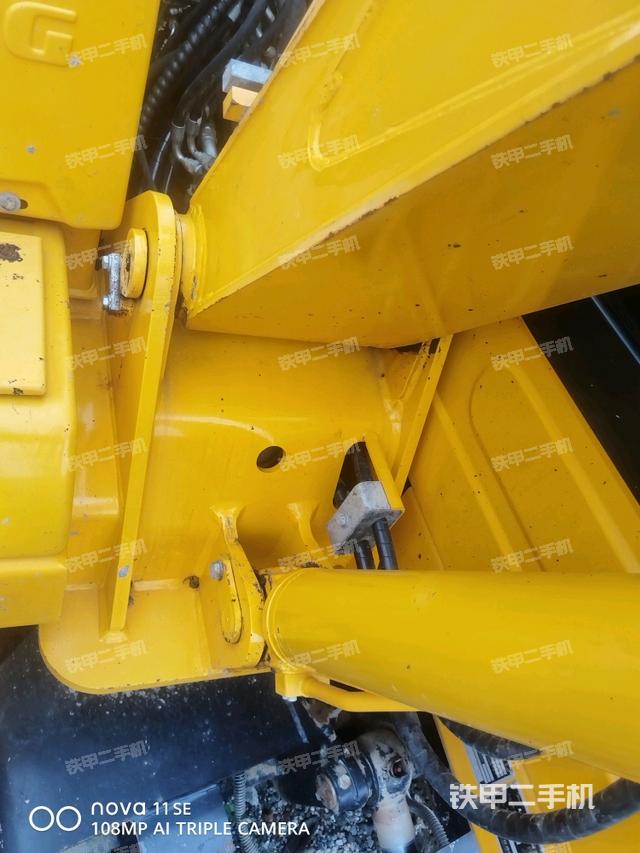 大臂根部 斜(工作和回转装置) 大臂根部 斜(工作和回转装置)