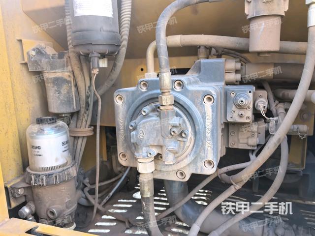 液压泵斜45 左(大件舱室) 液压泵斜45 左(大件舱室)