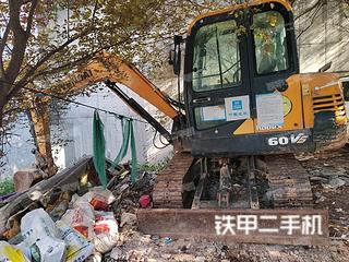 现代R 60VS挖掘机实拍图片