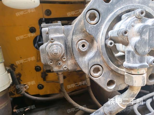 液壓泵斜45?左（大件艙室）